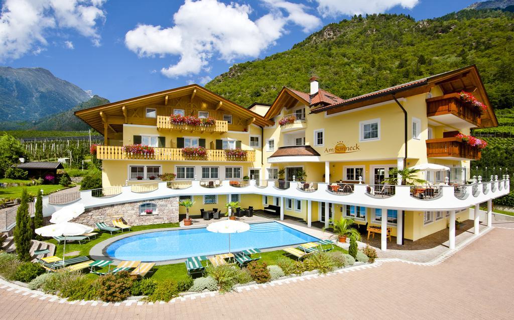 Hotel Am Sonneck Lagundo Exterior foto